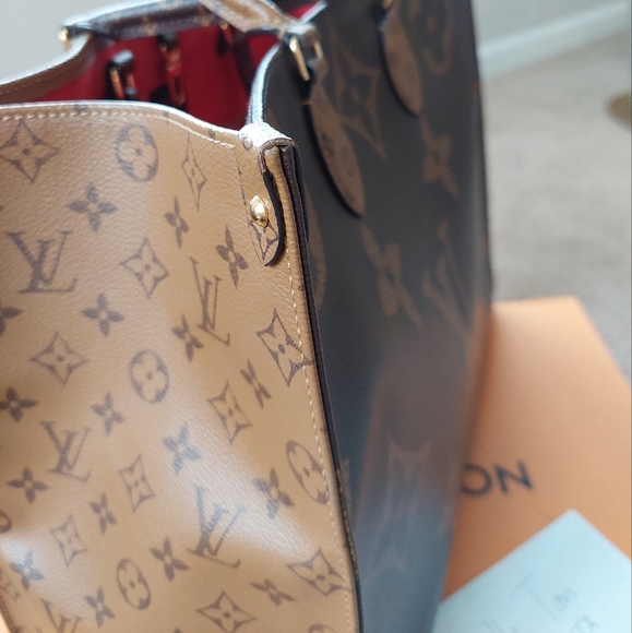 SOLD***LOUIS VUITTON REVERSE ON THE GO GM - Picture 6 of 16